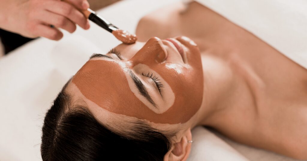 Winter Wellness: Enhancing Your Skin Care Routine with Aztec Clay and Essential Oils Winter Wellness: Enhancing Your Skin Care Routine with Aztec Clay and Essential Oils